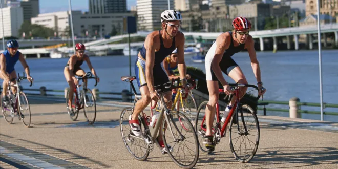 Cycling on the Dikes