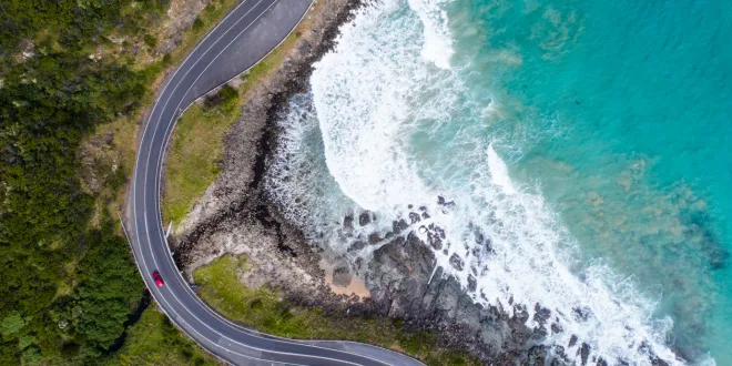 Driving the Great Ocean Road: An Ultimate Itinerary